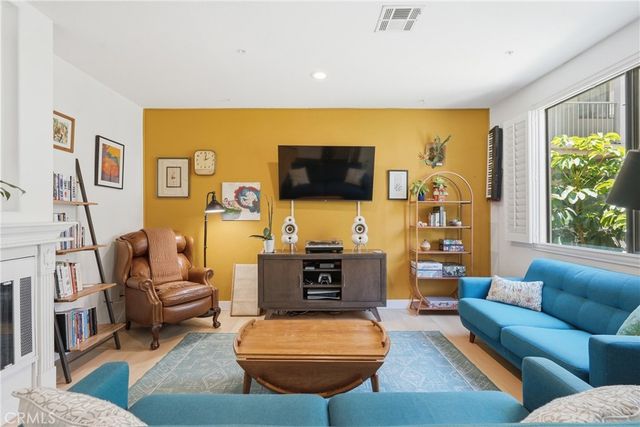 555 Maine Avenue 230, Long Beach, CA 90802