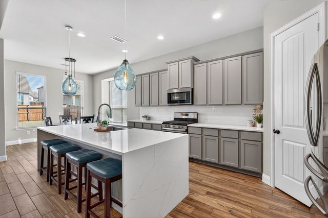 2815 Long Slope Road, Arlington, TX 76001