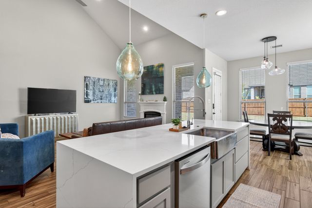 2815 Long Slope Road, Arlington, TX 76001