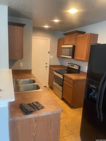 620 Northgap, New Braunfels, TX 78130