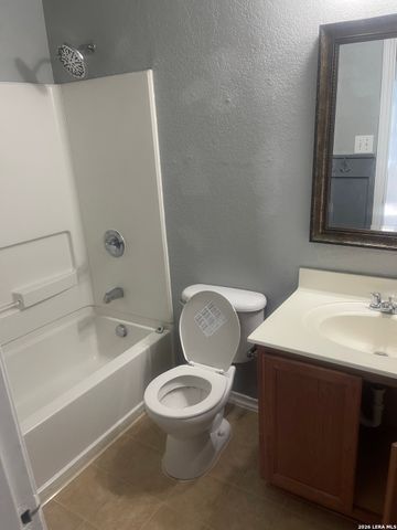 620 Northgap, New Braunfels, TX 78130