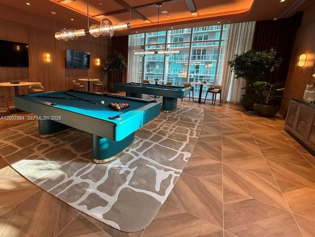 77 SE 5th Street 1014, Miami, FL 33131