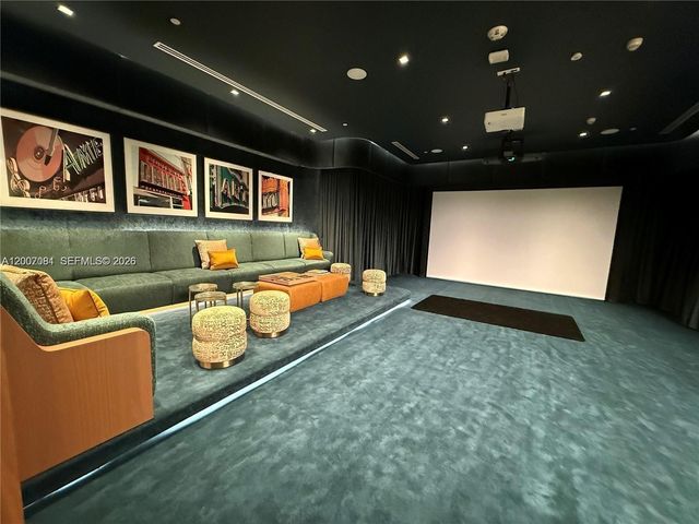 77 SE 5th Street 1014, Miami, FL 33131