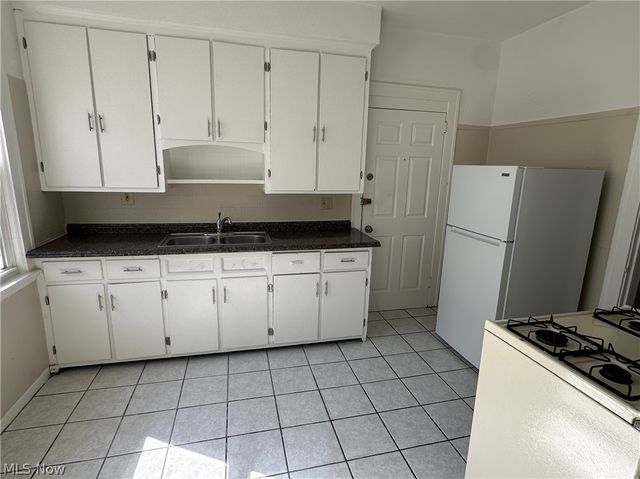 3342 Desota Avenue 2, Cleveland Heights, OH 44118