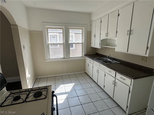 3342 Desota Avenue 2, Cleveland Heights, OH 44118