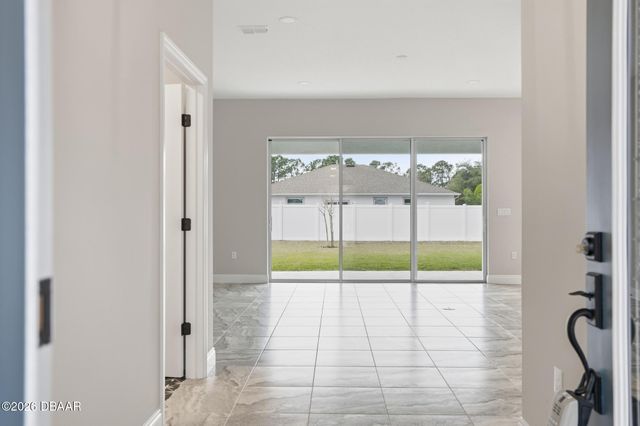 16 Evansville Lane, Palm Coast, FL 32164