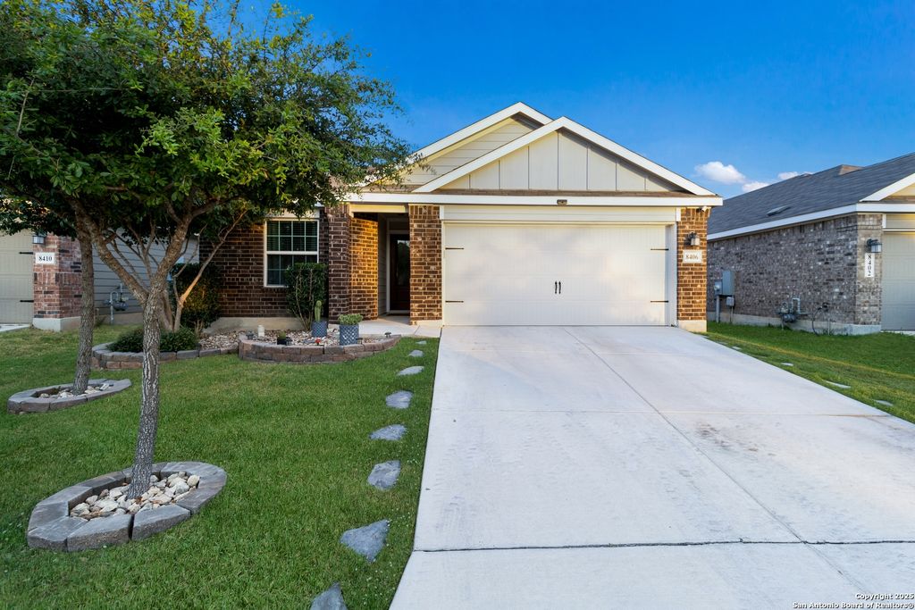 8406 Lamus Wheel, San Antonio, TX 78254