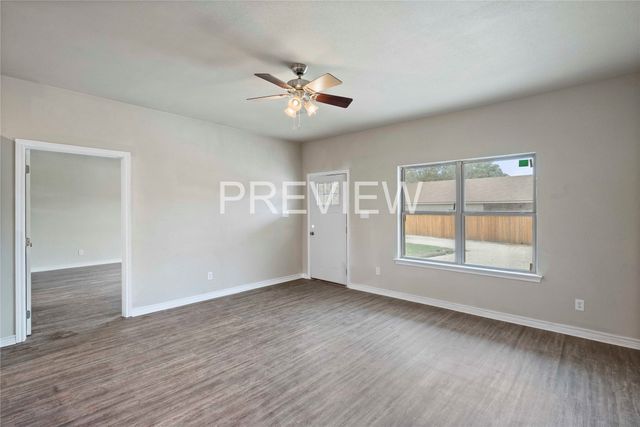 2877 Conveyor Drive A, Burleson, TX 76028