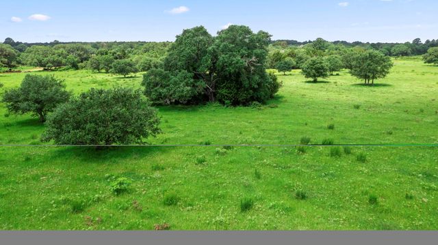 1017 New Ulm Road, Cat Spring, TX 78933