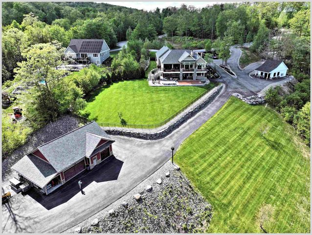 60 Ski Lift Lane, Plymouth, NH 03264