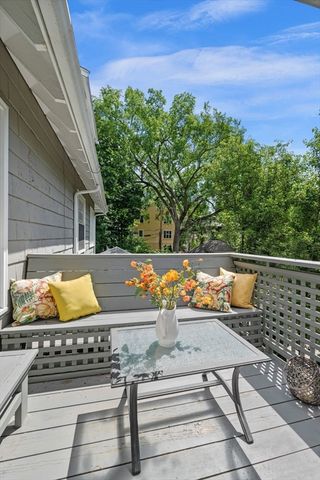 21-23 Grozier Rd 23, Cambridge, MA 02138