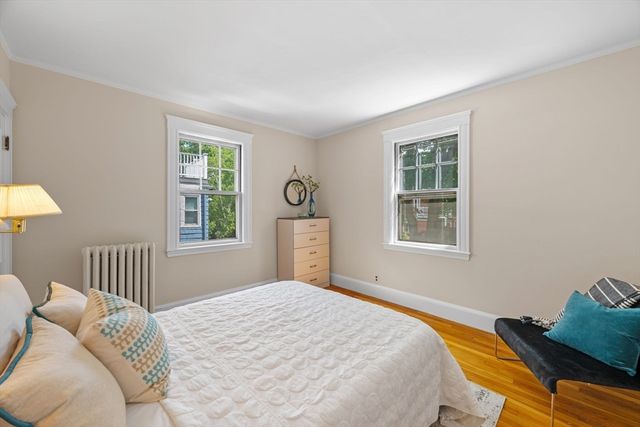21-23 Grozier Rd 23, Cambridge, MA 02138