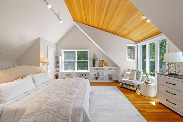 21-23 Grozier Rd 23, Cambridge, MA 02138