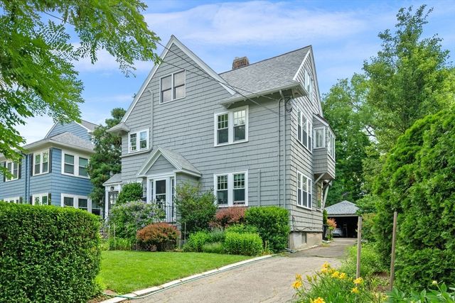 21-23 Grozier Rd 23, Cambridge, MA 02138