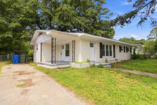 605 Sunnyside Lane W, Wilson, NC 27893