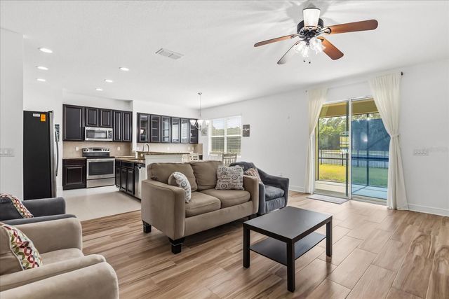 10536 CABBAGE TREE LOOP, Orlando, FL 32825