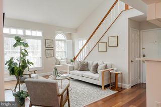2224 SPRINGWOOD DR #J, Reston, VA 20191