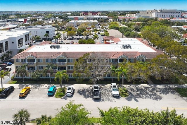 850 6th AVE N 204, Naples, FL 34102