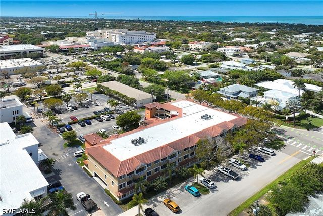 850 6th AVE N 204, Naples, FL 34102