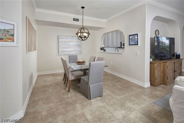 850 6th AVE N 204, Naples, FL 34102