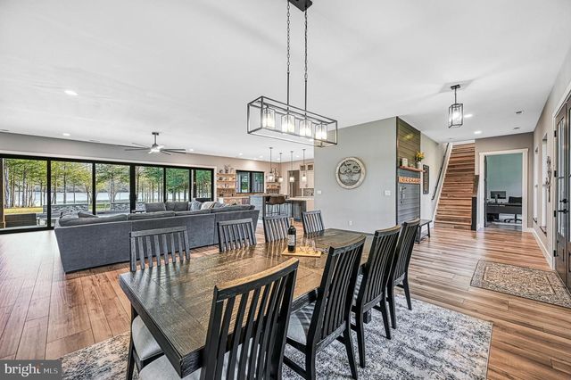 2642 PEACH GROVE RD, Louisa, VA 23093