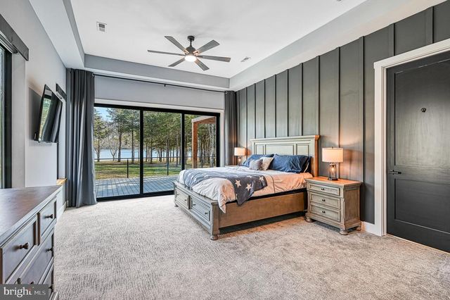 2642 PEACH GROVE RD, Louisa, VA 23093