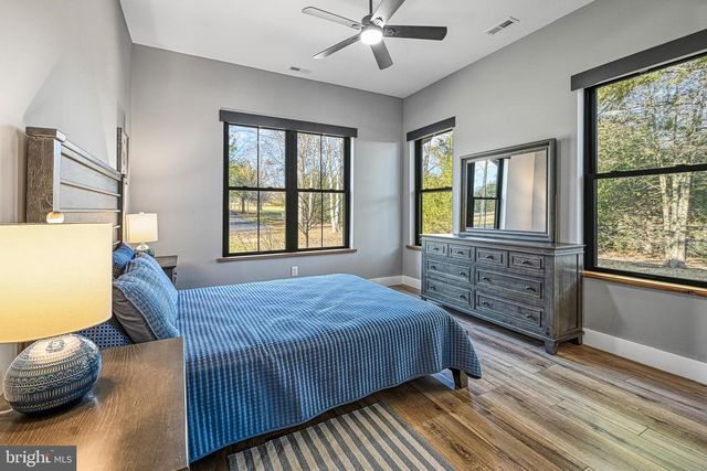 2642 PEACH GROVE RD, Louisa, VA 23093