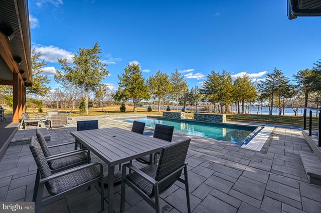 2642 PEACH GROVE RD, Louisa, VA 23093