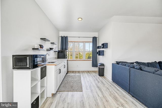 2642 PEACH GROVE RD, Louisa, VA 23093