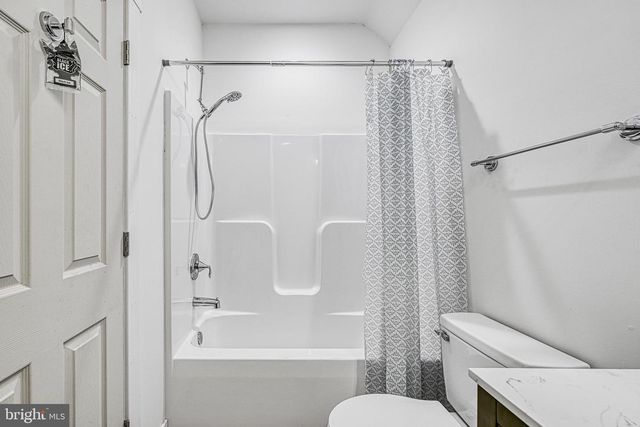 2642 PEACH GROVE RD, Louisa, VA 23093