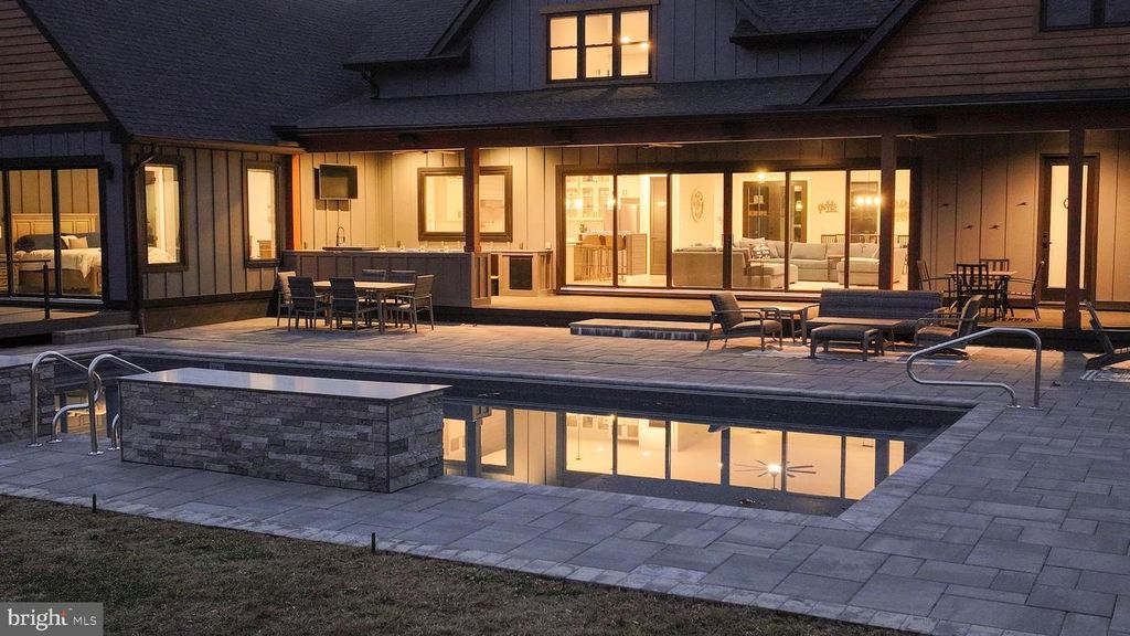 2642 PEACH GROVE RD, Louisa, VA 23093