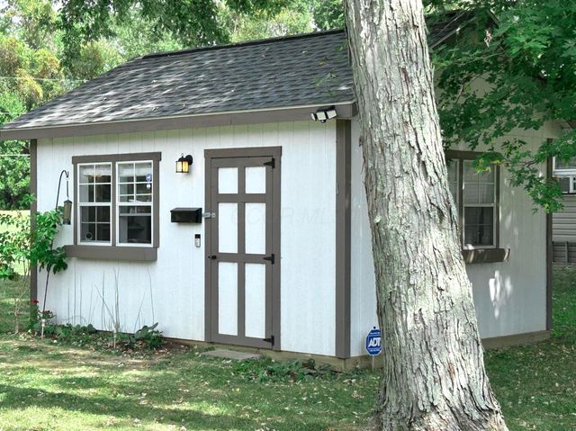 7698 Blacklick Eastern Road NW, Pickerington, OH 43147