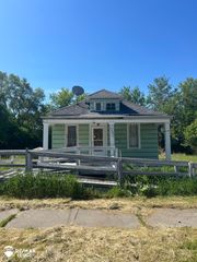 3326 Ruckle Street, Saginaw, MI 48601