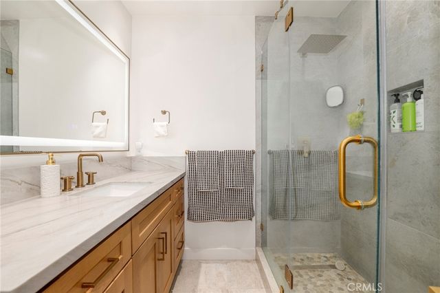 2185 Paloma, Pasadena, CA 91104