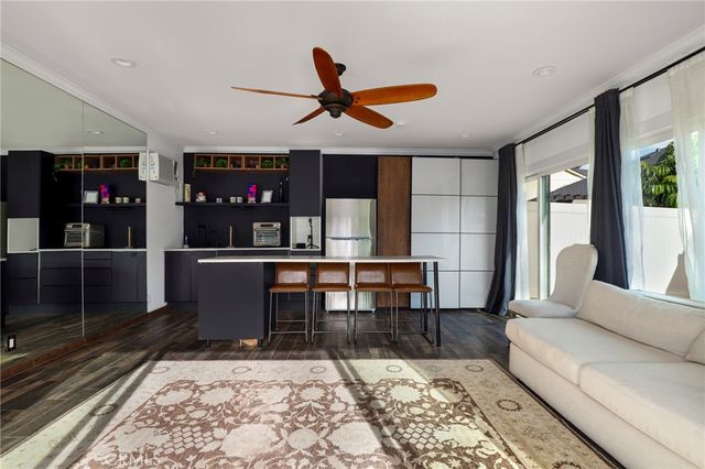 2185 Paloma, Pasadena, CA 91104