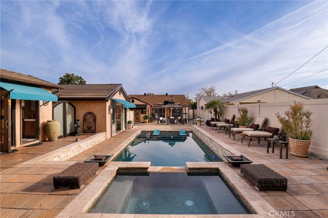 2185 Paloma, Pasadena, CA 91104