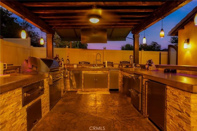 2185 Paloma, Pasadena, CA 91104