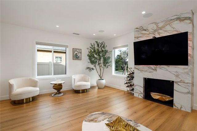 2185 Paloma, Pasadena, CA 91104