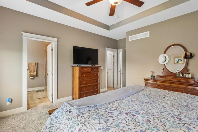 1634 NW Reinhart Drive, Ankeny, IA 50023