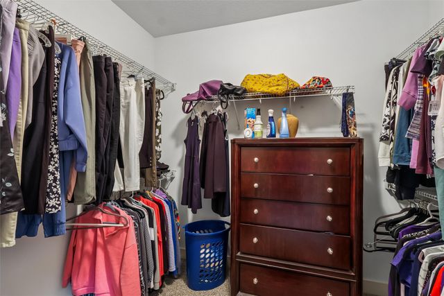 1634 NW Reinhart Drive, Ankeny, IA 50023