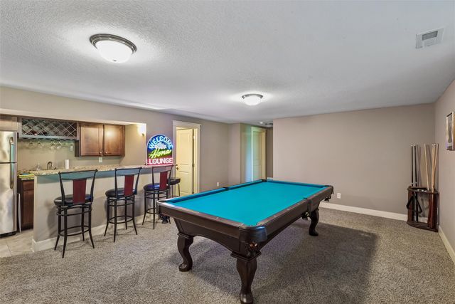 1634 NW Reinhart Drive, Ankeny, IA 50023