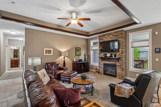 1634 NW Reinhart Drive, Ankeny, IA 50023