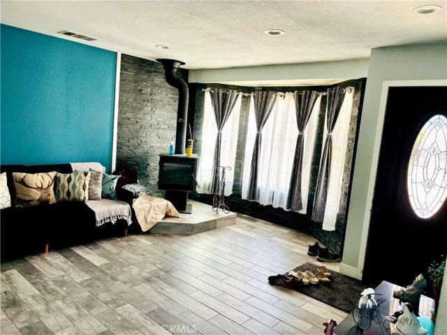 5808 Snow Line Drive, Phelan, CA 92371