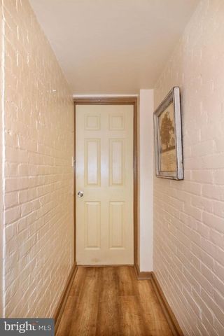 512 N 3RD ST, Harrisburg, PA 17101