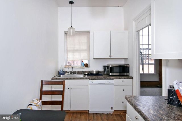 512 N 3RD ST, Harrisburg, PA 17101