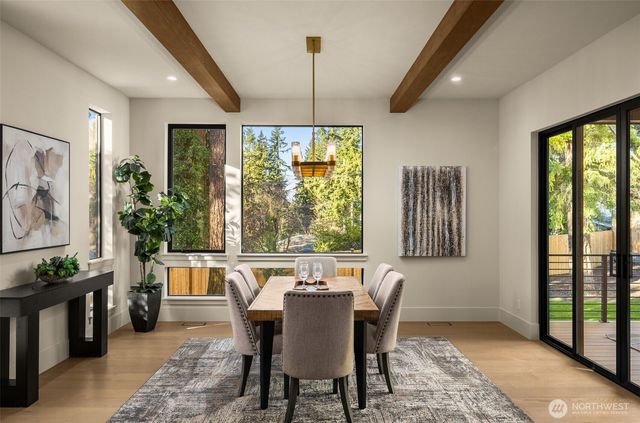 14948 SE 43rd Street, Bellevue, WA 98006