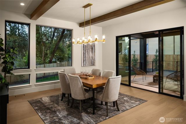 14948 SE 43rd Street, Bellevue, WA 98006