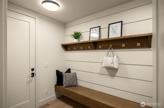 14948 SE 43rd Street, Bellevue, WA 98006