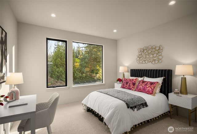 14948 SE 43rd Street, Bellevue, WA 98006