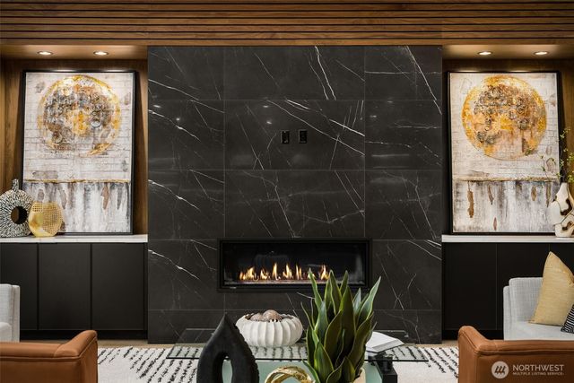 14948 SE 43rd Street, Bellevue, WA 98006